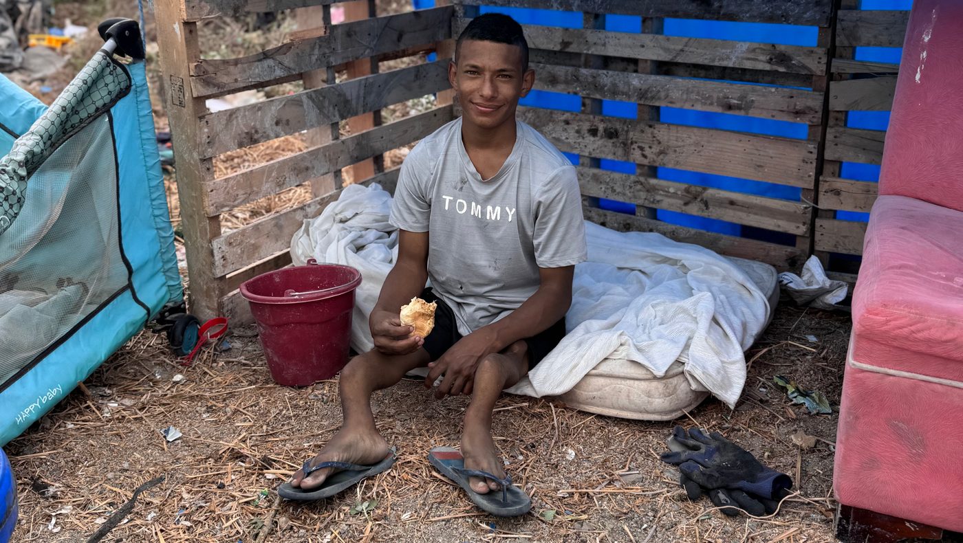 Help Jonatan Walk Again and Keep Working With Dignity